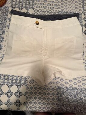 Vineyard Vines White High-Waist Cotton Shorts